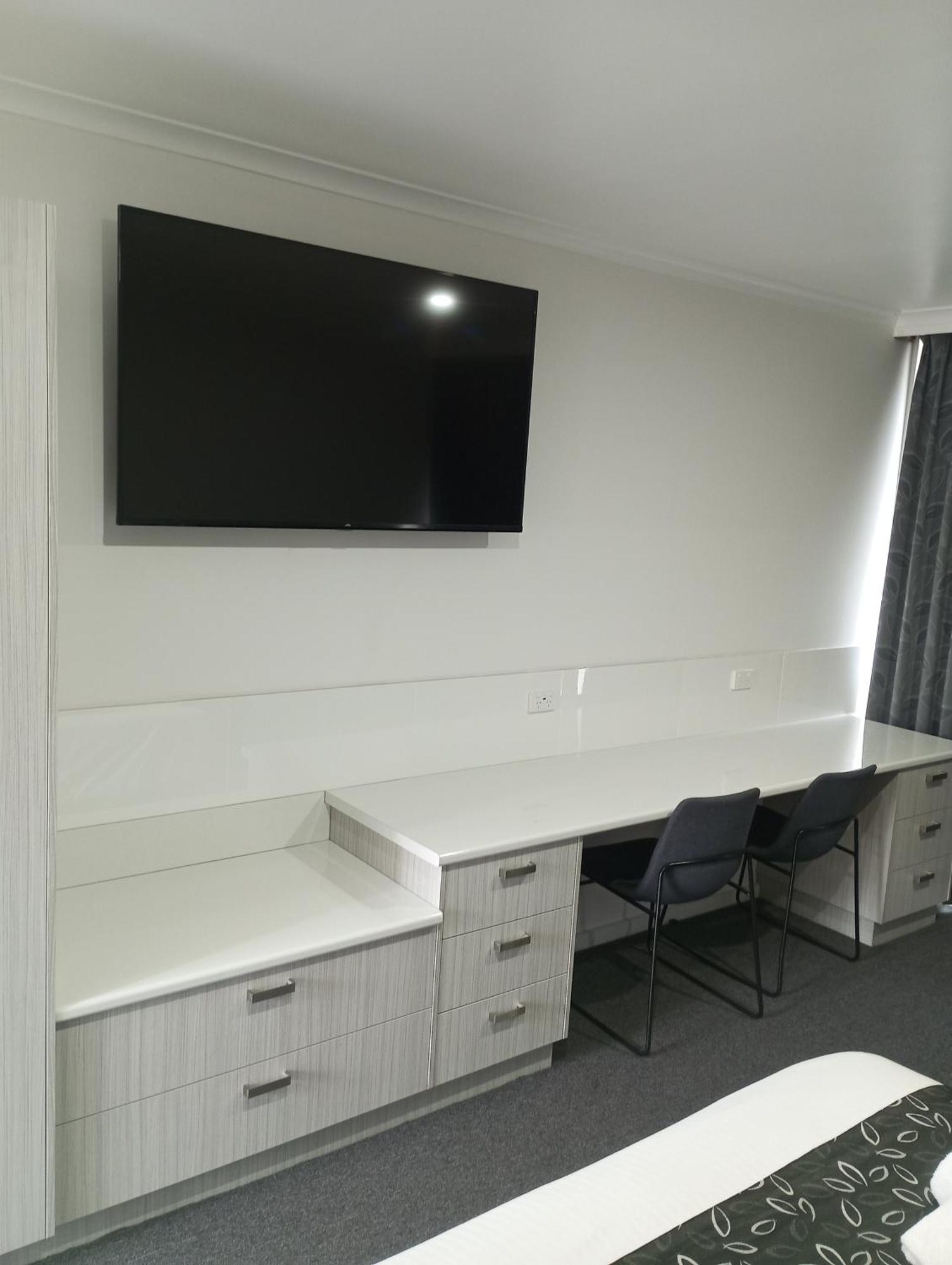 Big Valley Lakeside Paradise Motor Inn Shepparton Ngoại thất bức ảnh
