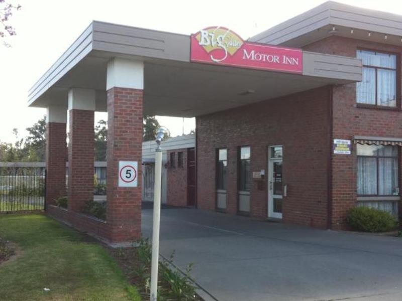 Big Valley Lakeside Paradise Motor Inn Shepparton Ngoại thất bức ảnh