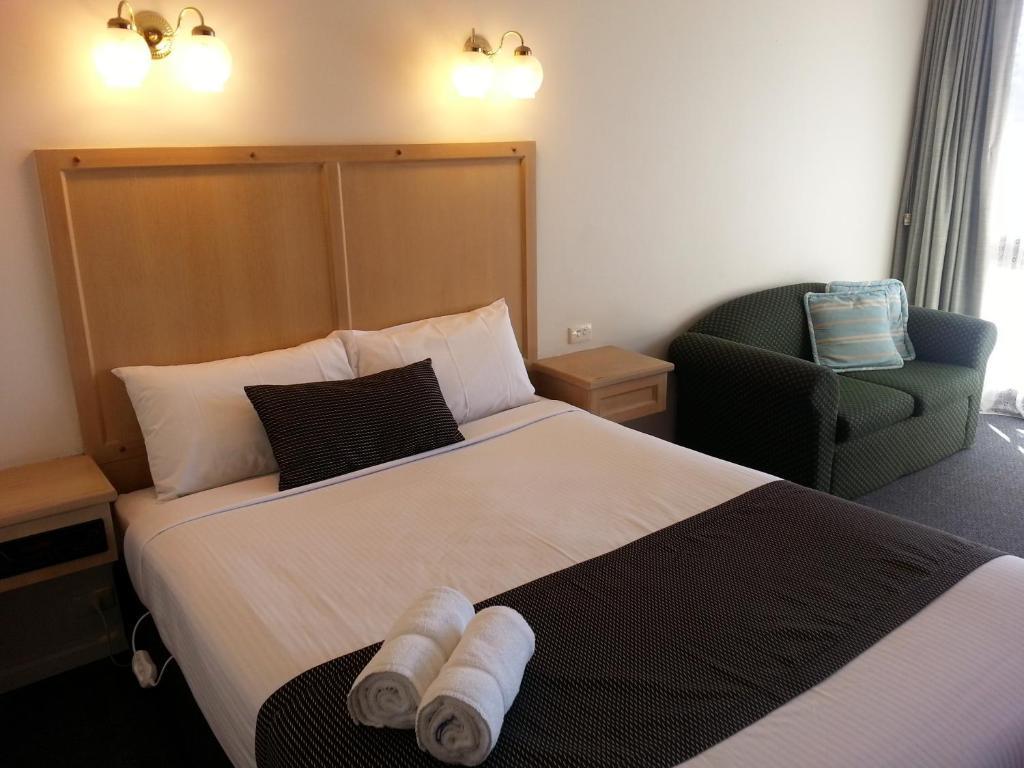 Big Valley Lakeside Paradise Motor Inn Shepparton Phòng bức ảnh