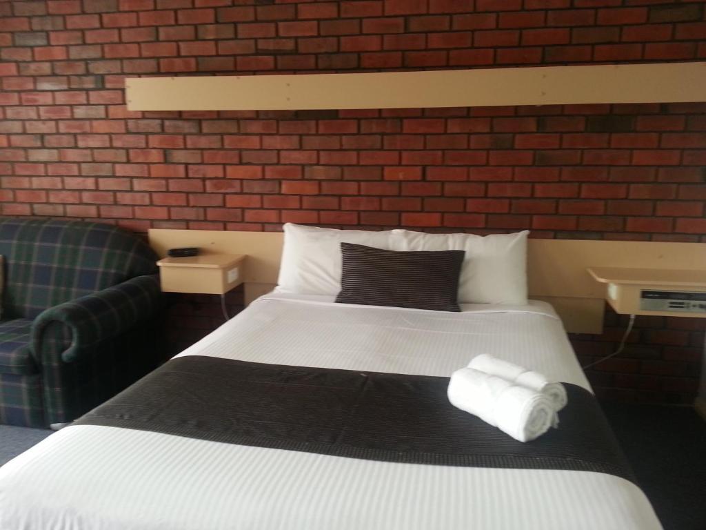 Big Valley Lakeside Paradise Motor Inn Shepparton Phòng bức ảnh